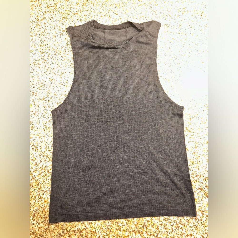 Men’s lululemon tank top